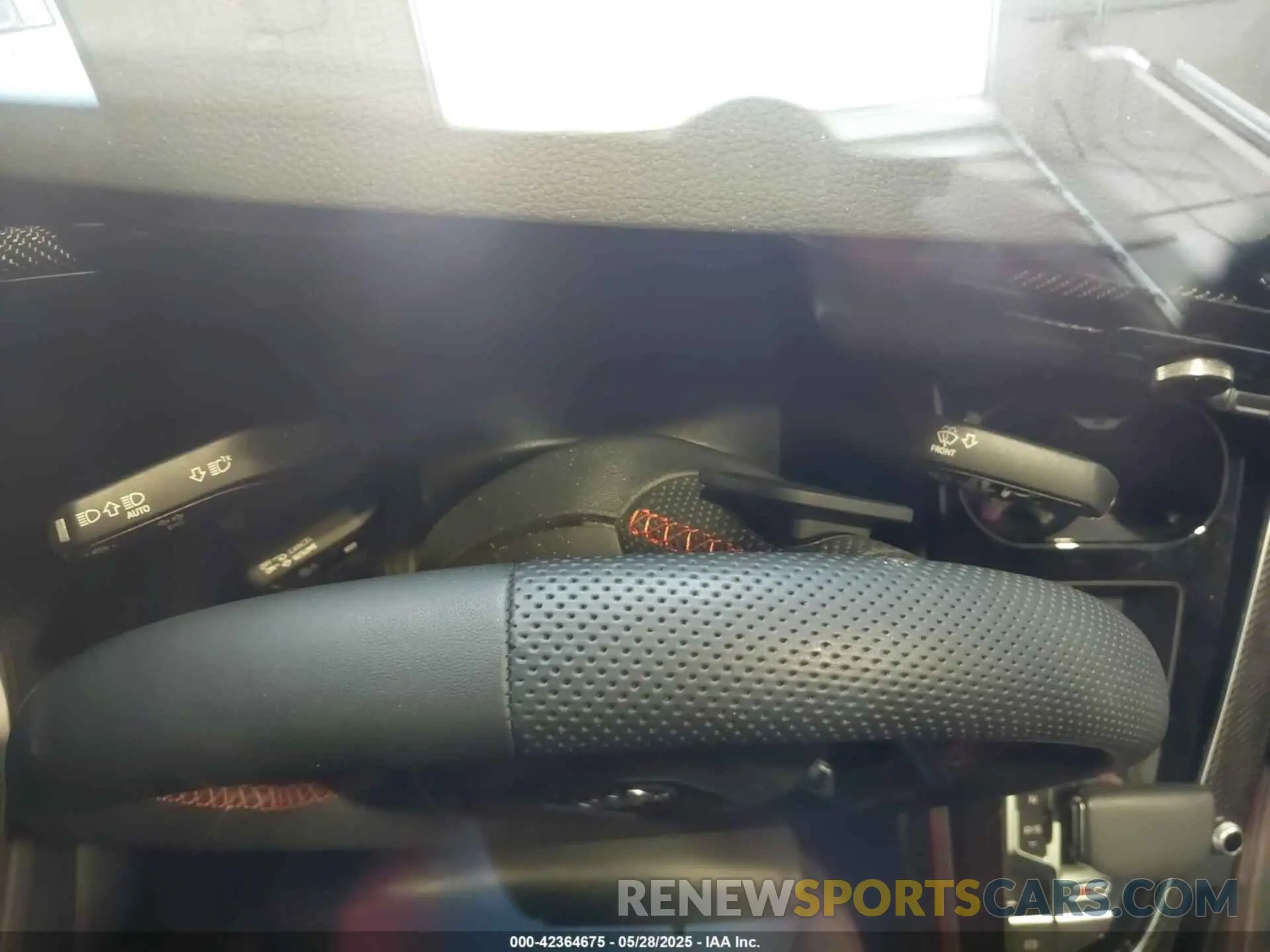 15 fotografías del automóvil dañado WAUC4CF5XRA021609 AUDI S5 SPORTBACK 2024