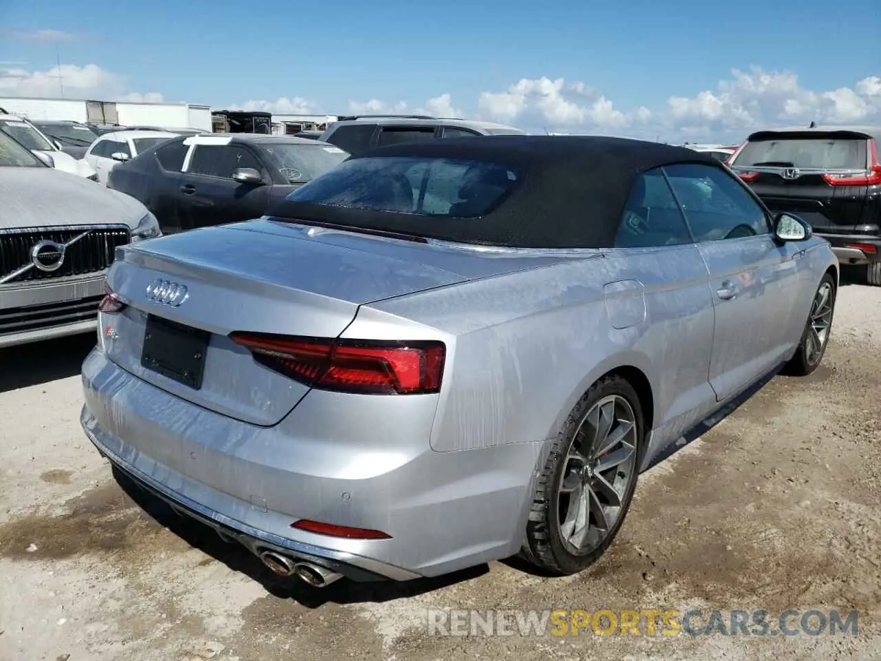 4 fotografías del automóvil dañado WAU24GF55KN008137 AUDI S5/RS5 2019