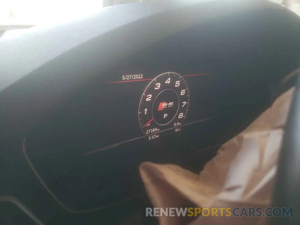 8 fotografías del automóvil dañado WAUB4CF54KA002572 AUDI S5/RS5 2019