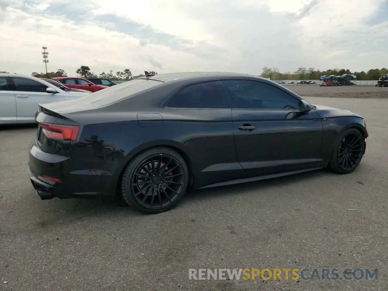 3 fotografías del automóvil dañado WAUP4AF52KA002306 AUDI S5/RS5 2019