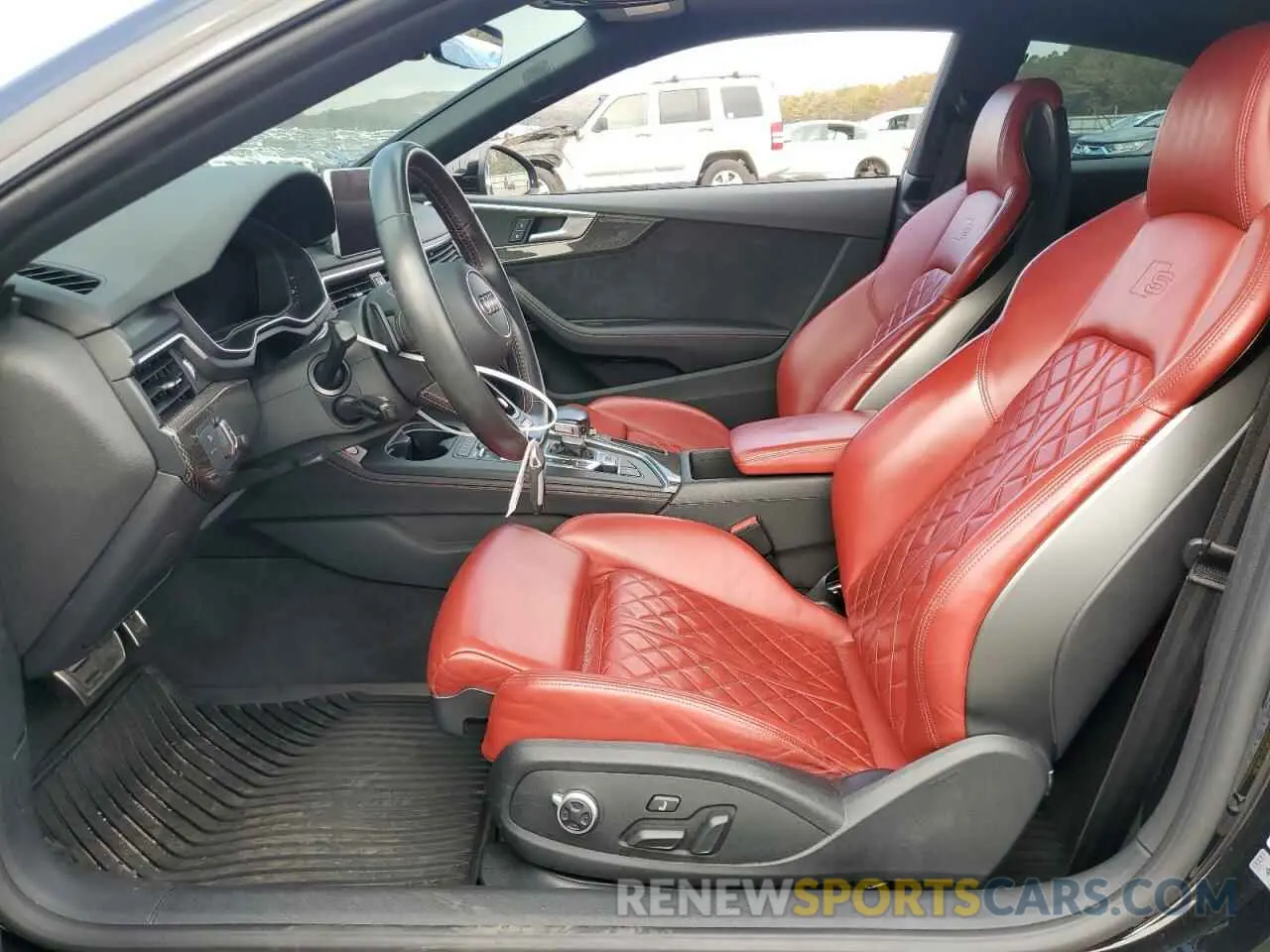 7 fotografías del automóvil dañado WAUP4AF52KA002306 AUDI S5/RS5 2019
