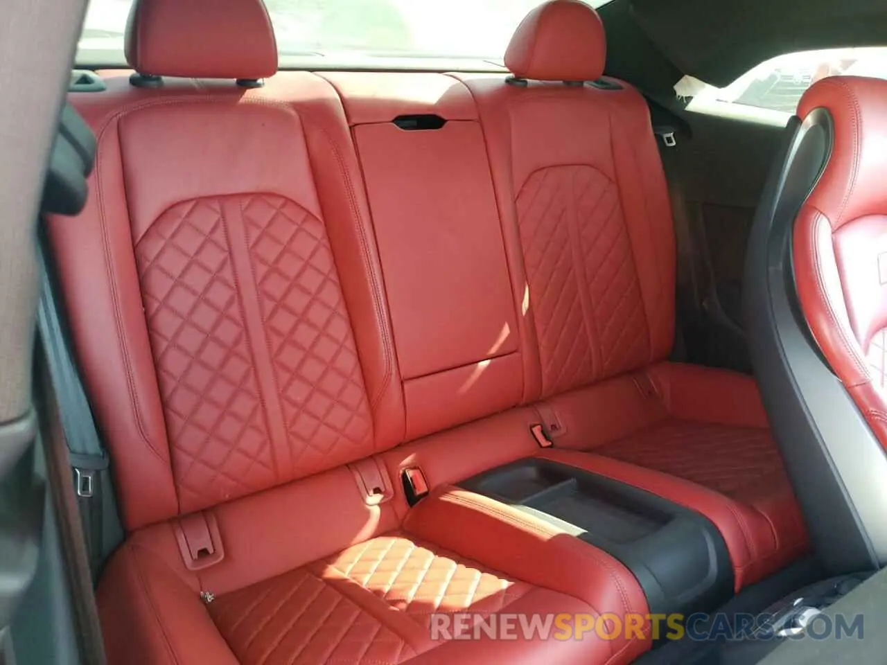 6 fotografías del automóvil dañado WAUR4AF57KA044530 AUDI S5/RS5 2019