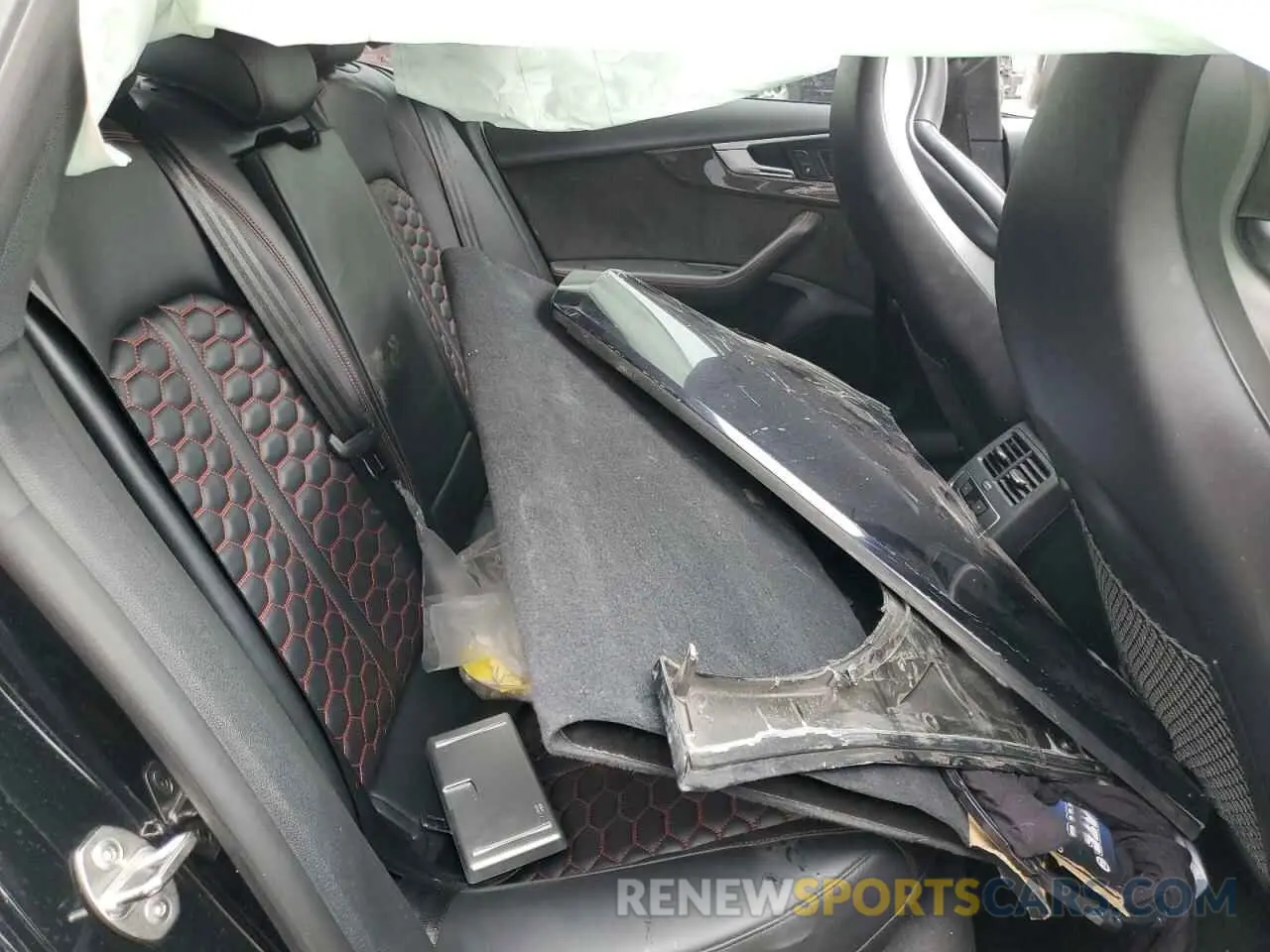 11 fotografías del automóvil dañado WUABWCF51KA902832 AUDI S5/RS5 2019
