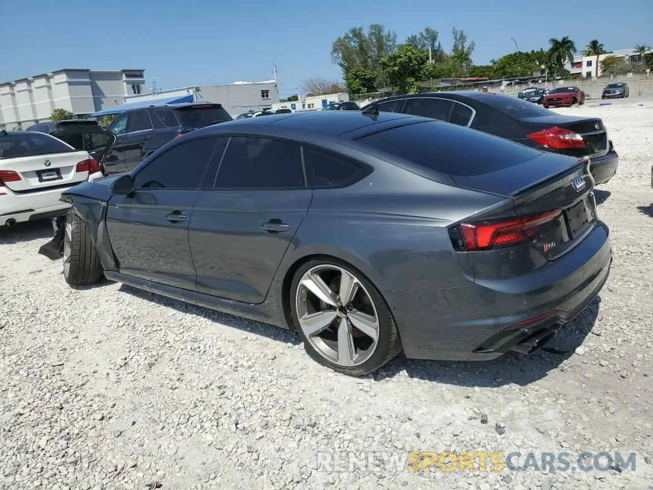 2 fotografías del automóvil dañado WUABWCF53KA900418 AUDI S5/RS5 2019