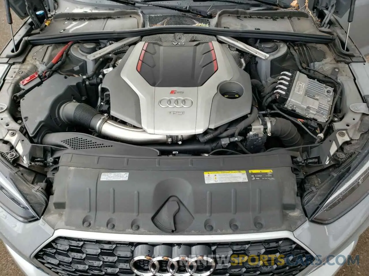 11 fotografías del automóvil dañado WUACWCF53KA900519 AUDI S5/RS5 2019