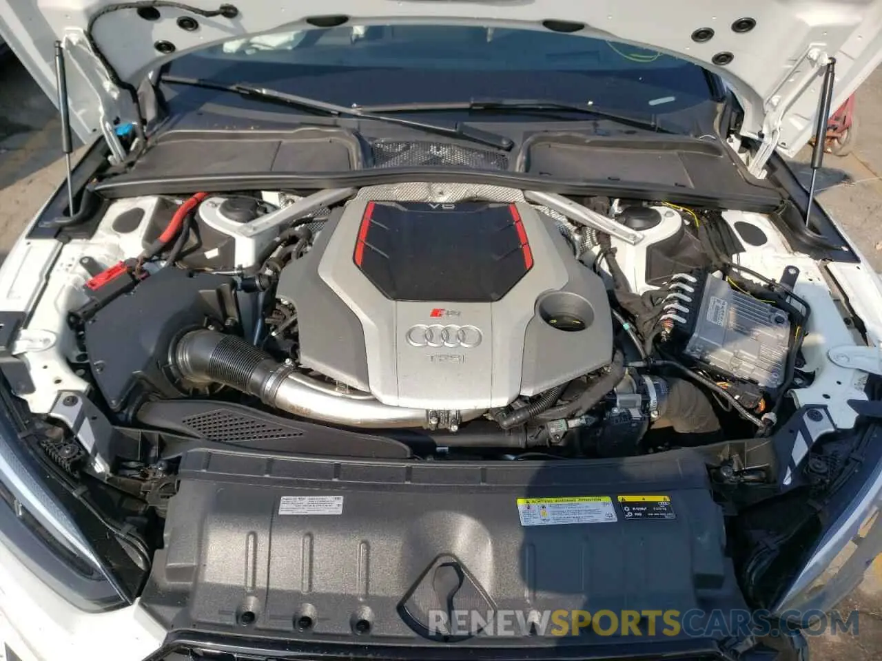 7 fotografías del automóvil dañado WUACWCF57KA903844 AUDI S5/RS5 2019