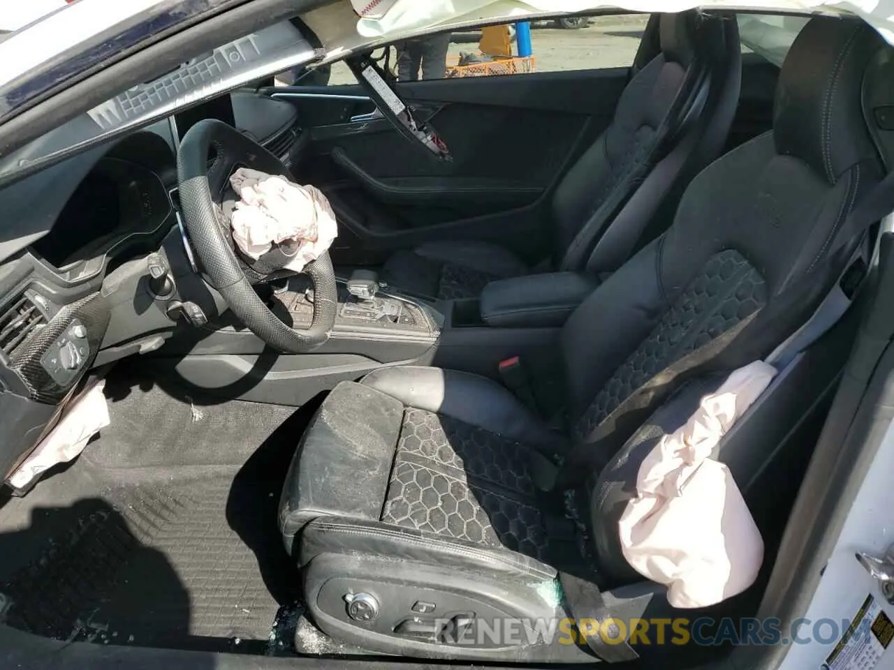 7 fotografías del automóvil dañado WUAPWAF59KA903186 AUDI S5/RS5 2019