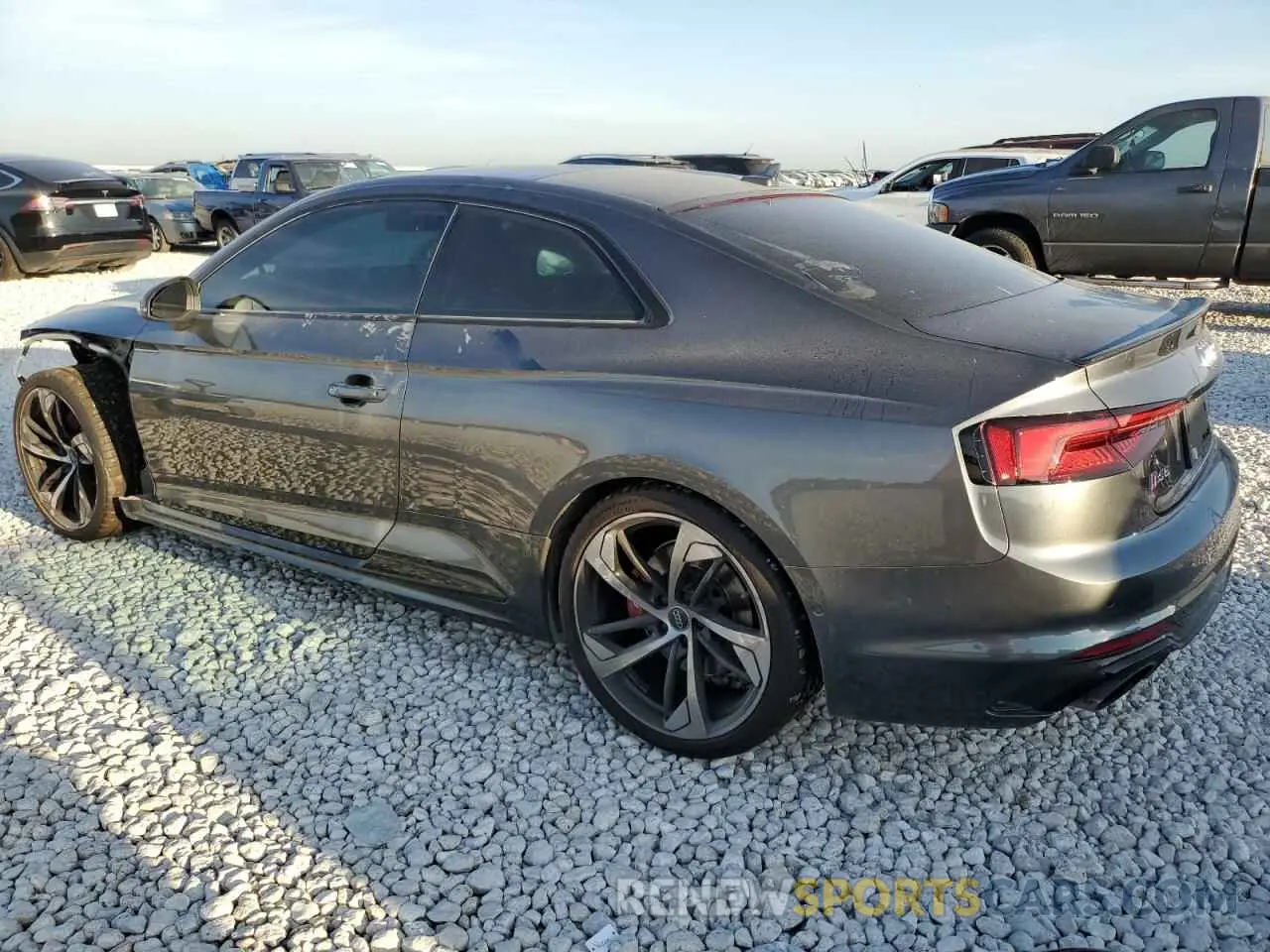 2 fotografías del automóvil dañado WUAPWAF59KA907884 AUDI S5/RS5 2019