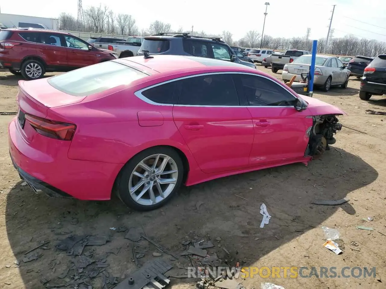 3 fotografías del automóvil dañado WAUA4CF58MA004260 AUDI S5/RS5 2021