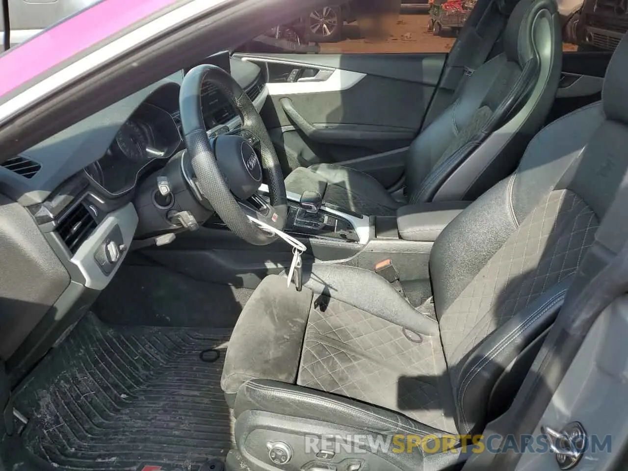 7 fotografías del automóvil dañado WAUA4CF58MA004260 AUDI S5/RS5 2021