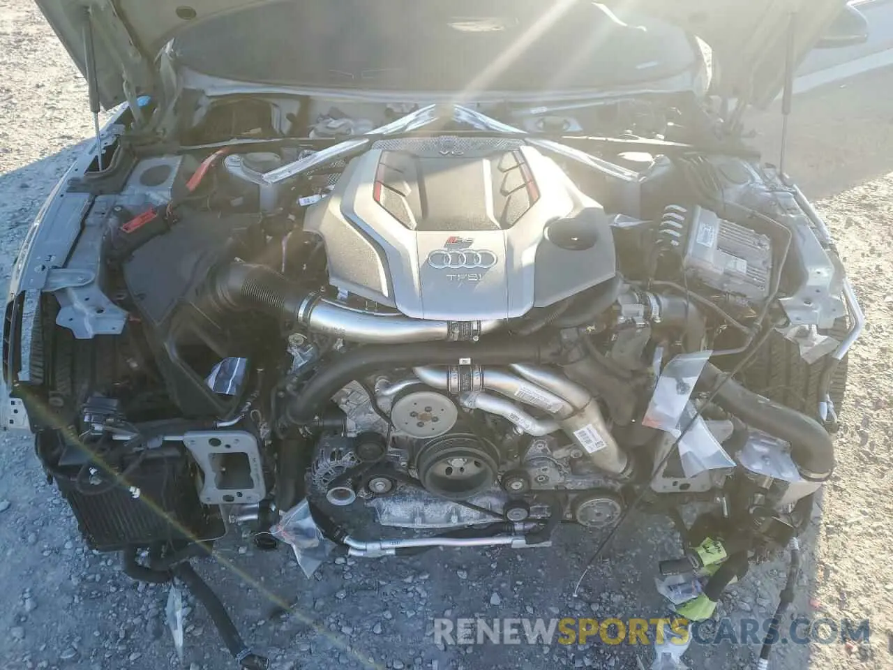 11 fotografías del automóvil dañado WUANWAF5XMA903675 AUDI S5/RS5 2021
