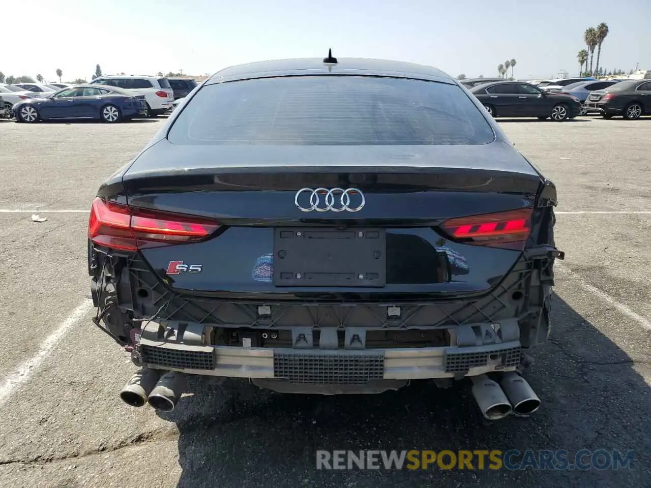 6 fotografías del automóvil dañado WAUC4CF51NA026949 AUDI S5/RS5 2022