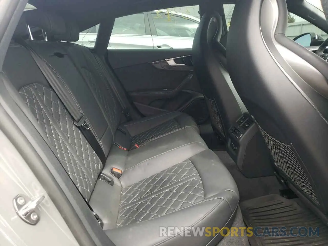 6 fotografías del automóvil dañado WAUC4CF58NA013907 AUDI S5/RS5 2022