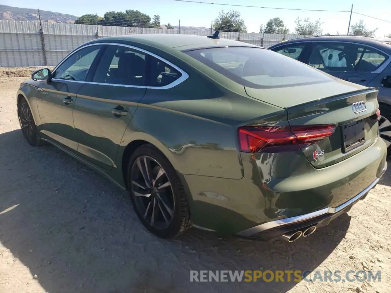 3 fotografías del automóvil dañado WAUC4DF57NA007828 AUDI S5/RS5 2022