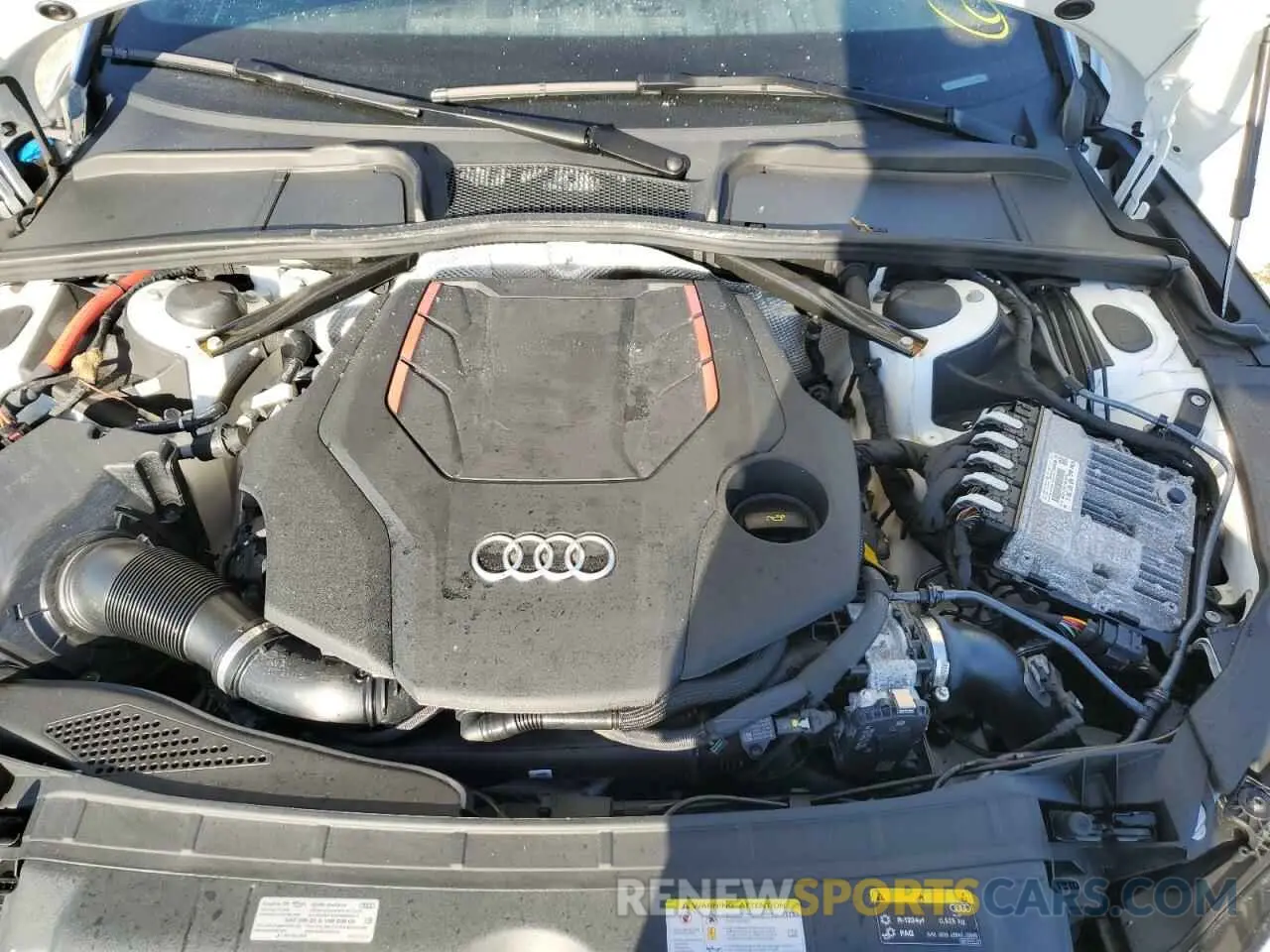 7 fotografías del automóvil dañado WAUW4GF5XNN005532 AUDI S5/RS5 2022