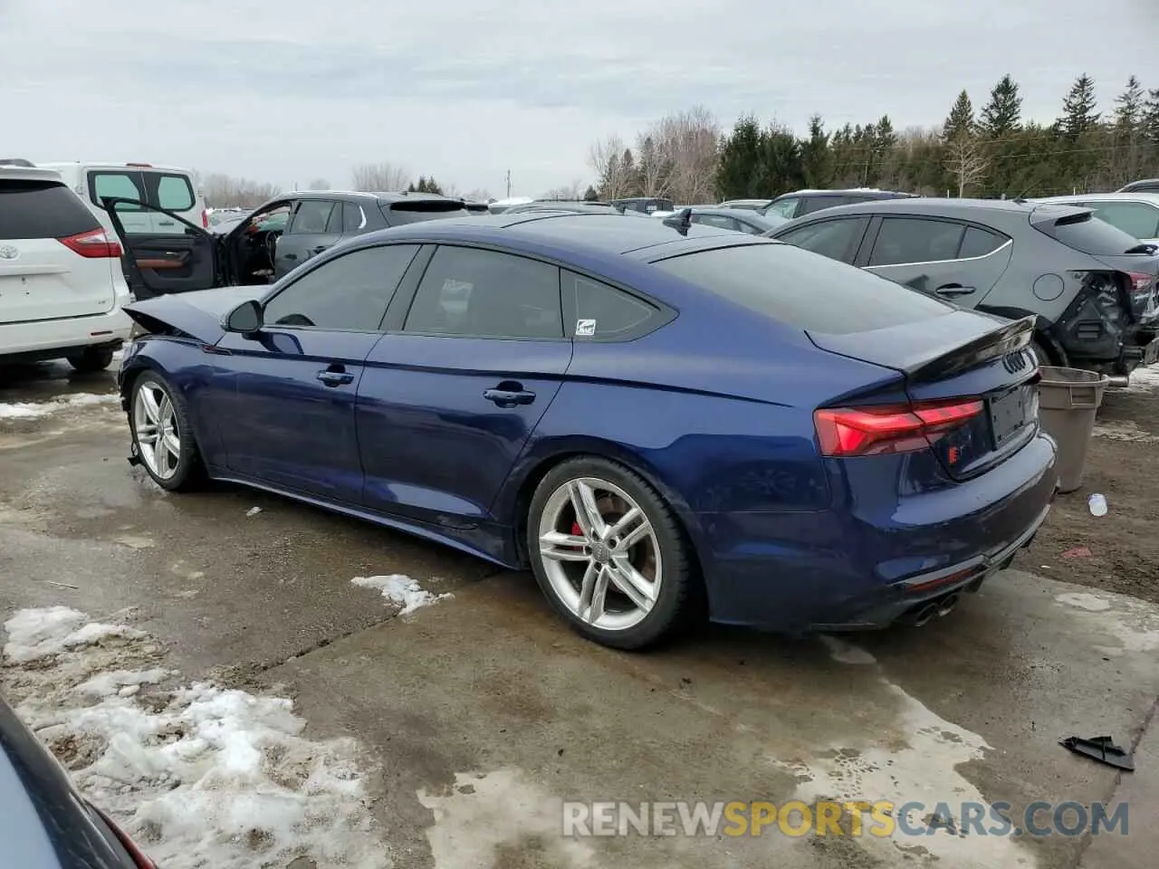2 fotografías del automóvil dañado WAUB4CF53PA061166 AUDI S5/RS5 2023