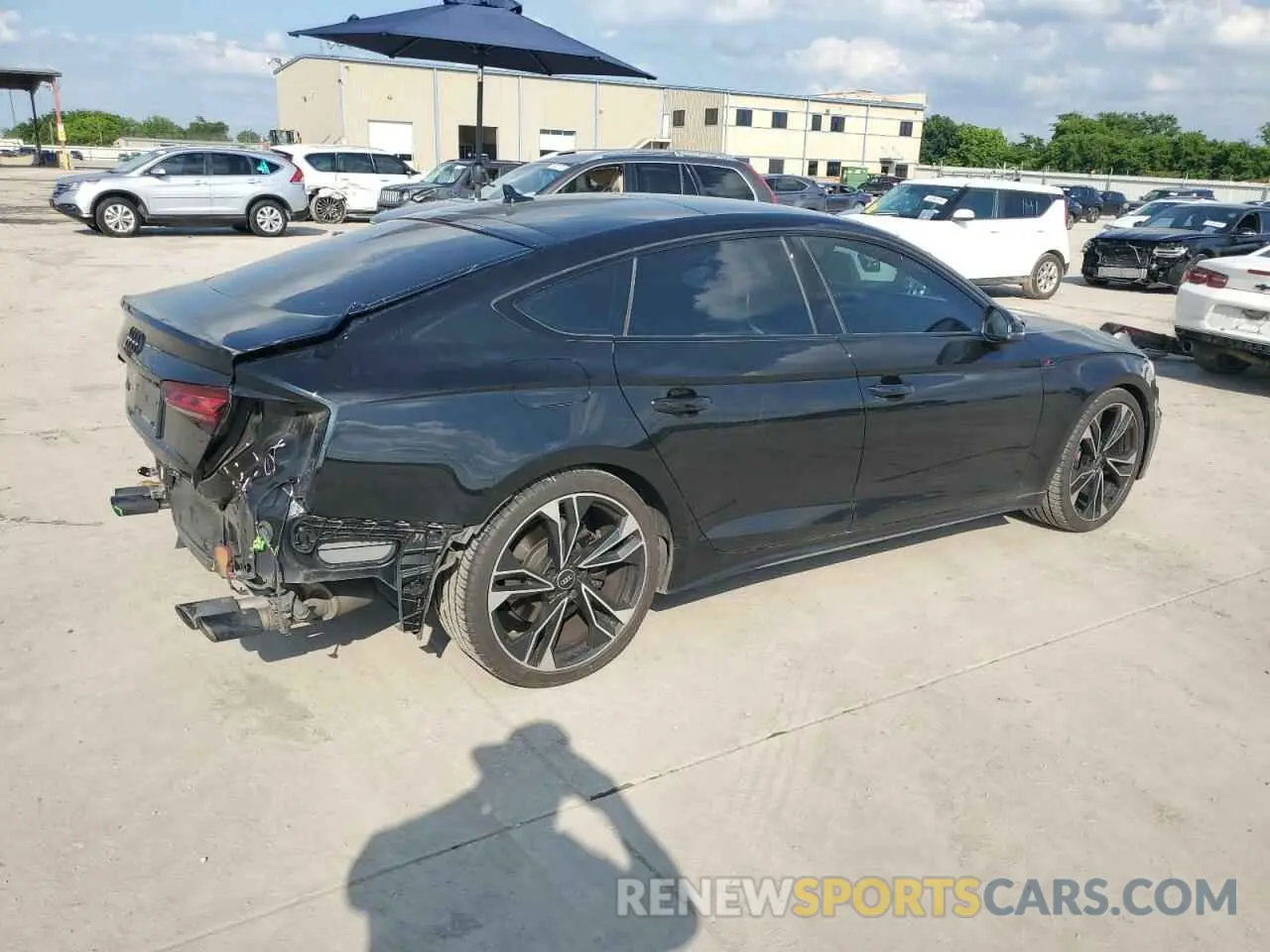 3 fotografías del automóvil dañado WAUC4CF55PA010885 AUDI S5/RS5 2023