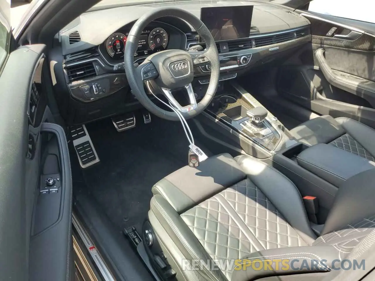 8 fotografías del automóvil dañado WAUP4AF51PA068420 AUDI S5/RS5 2023