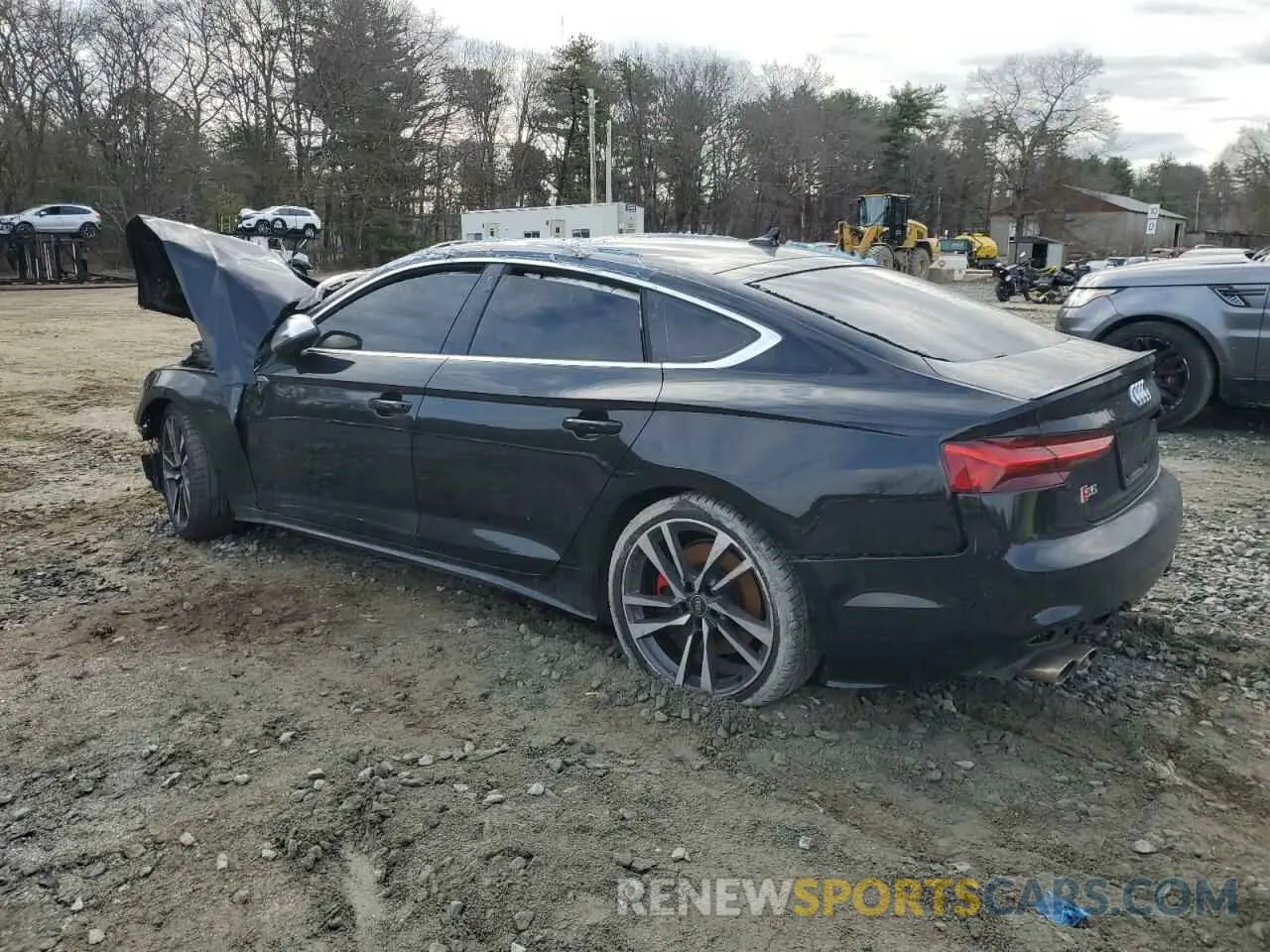 2 fotografías del automóvil dañado WAUC4CF5XRA005572 AUDI S5/RS5 2024