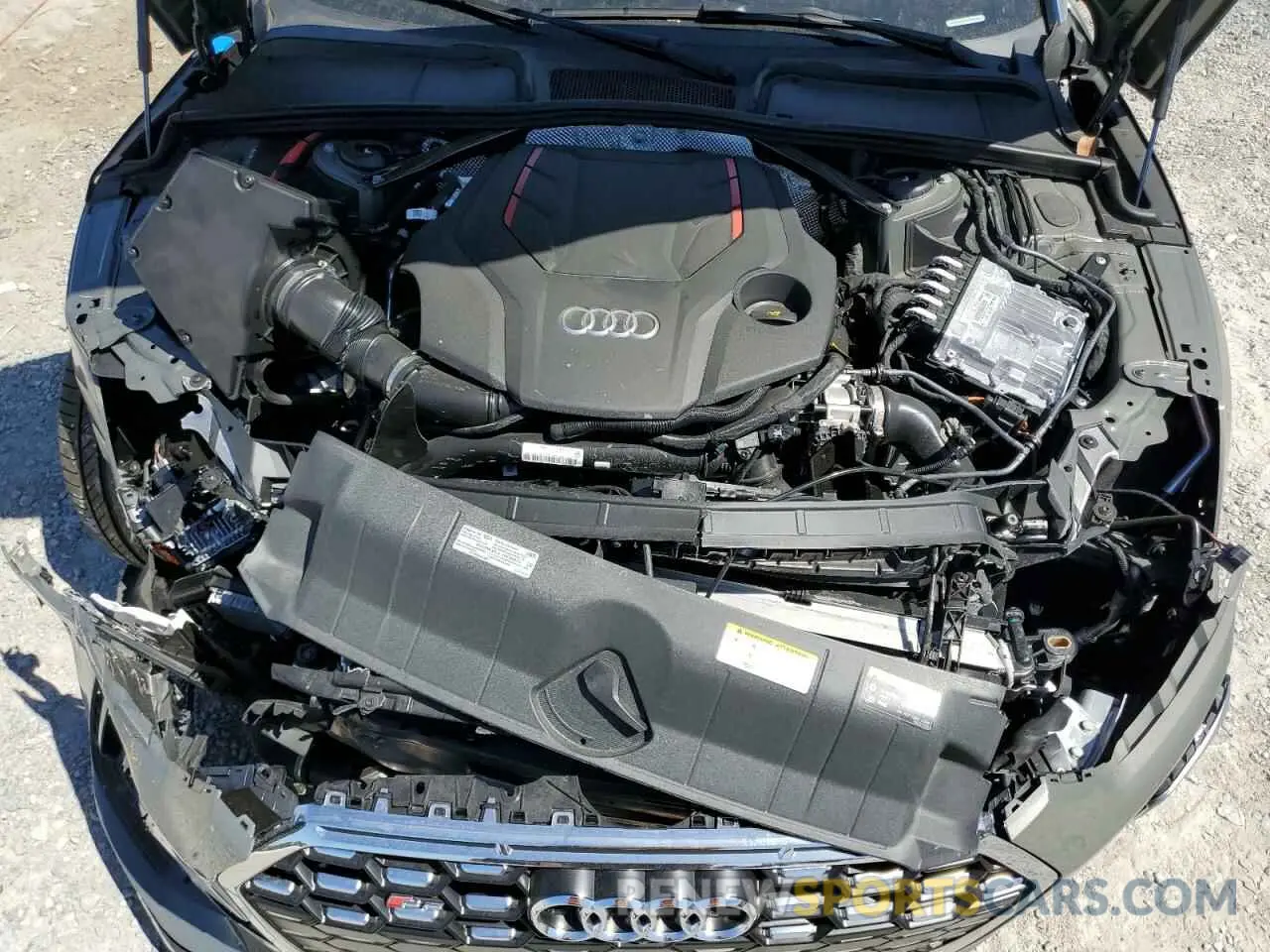 11 fotografías del automóvil dañado WAUW4GF58RN006622 AUDI S5/RS5 2024