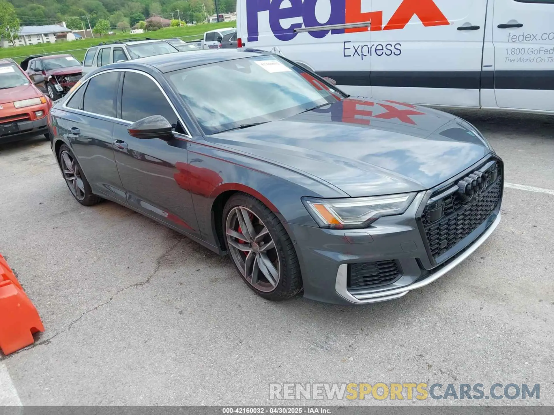 1 fotografías del automóvil dañado WAUDFAF28LN037283 AUDI S6 2020