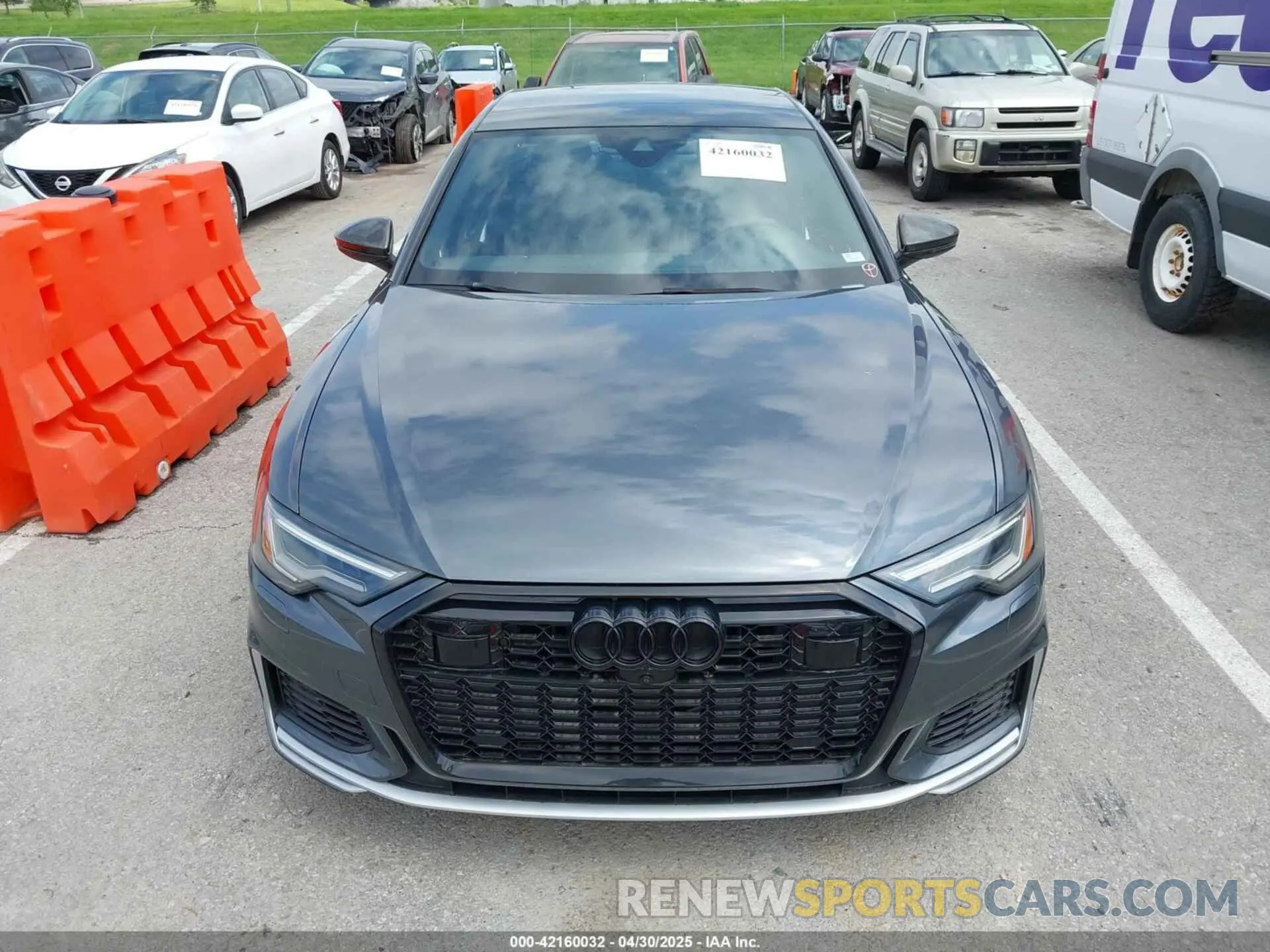 13 fotografías del automóvil dañado WAUDFAF28LN037283 AUDI S6 2020