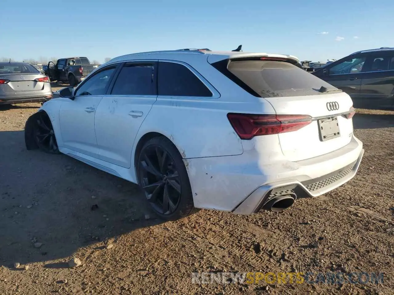 2 fotografías del automóvil dañado WUA1CAF20MN906638 AUDI S6/RS6 2021