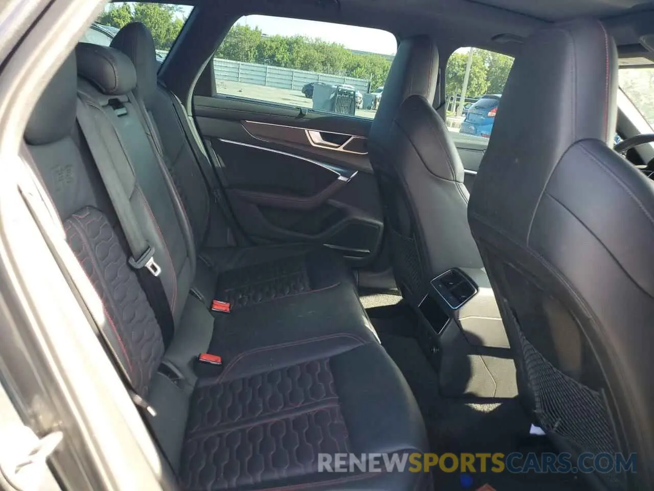 11 fotografías del automóvil dañado WUA1CBF21MN904130 AUDI S6/RS6 2021