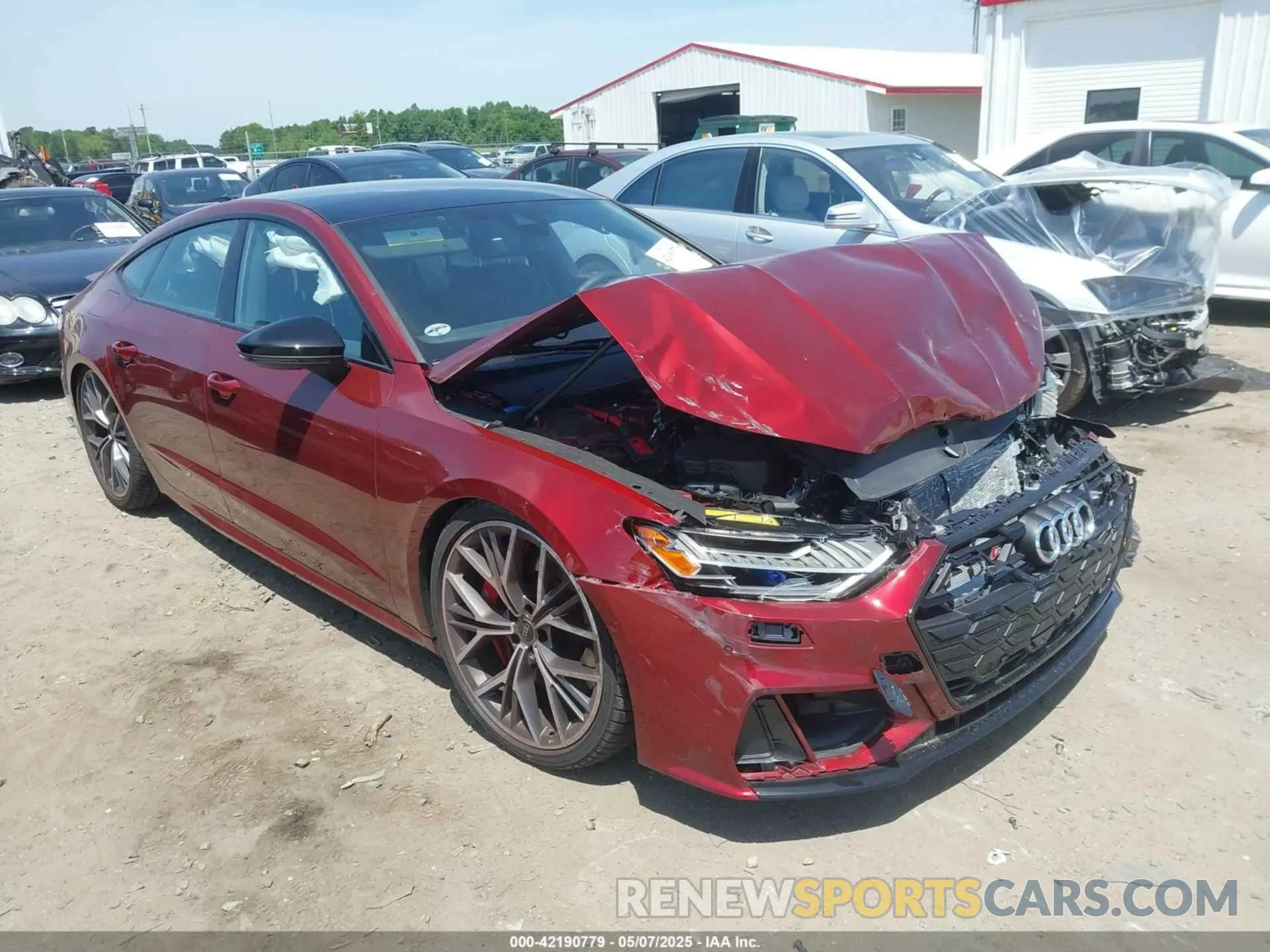 1 fotografías del automóvil dañado WAUSFBF25SN018444 AUDI S7 SPORTBACK 2025
