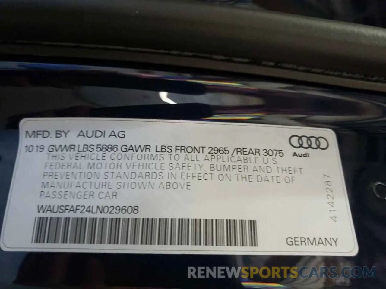 10 fotografías del automóvil dañado WAUSFAF24LN029608 AUDI S7/RS7 2020