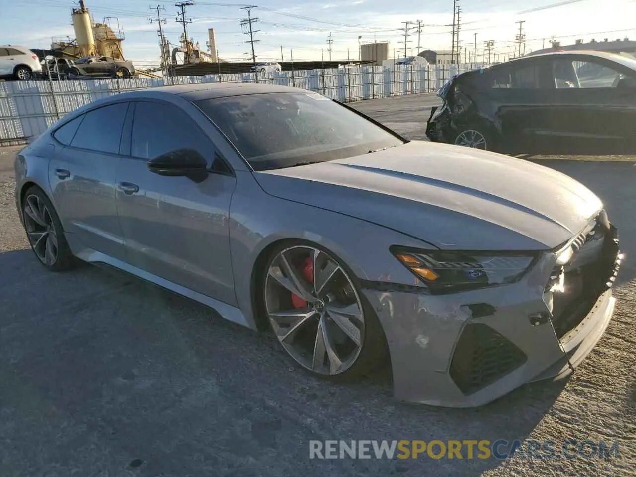4 fotografías del automóvil dañado WUAPCBF25MN900270 AUDI S7/RS7 2021