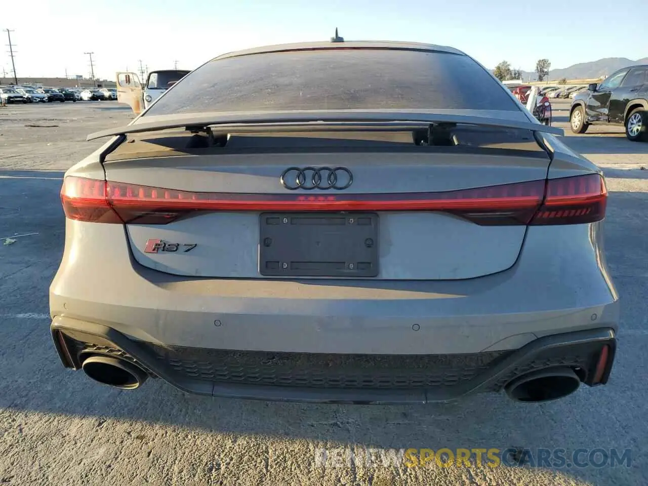 6 fotografías del automóvil dañado WUAPCBF25MN900270 AUDI S7/RS7 2021