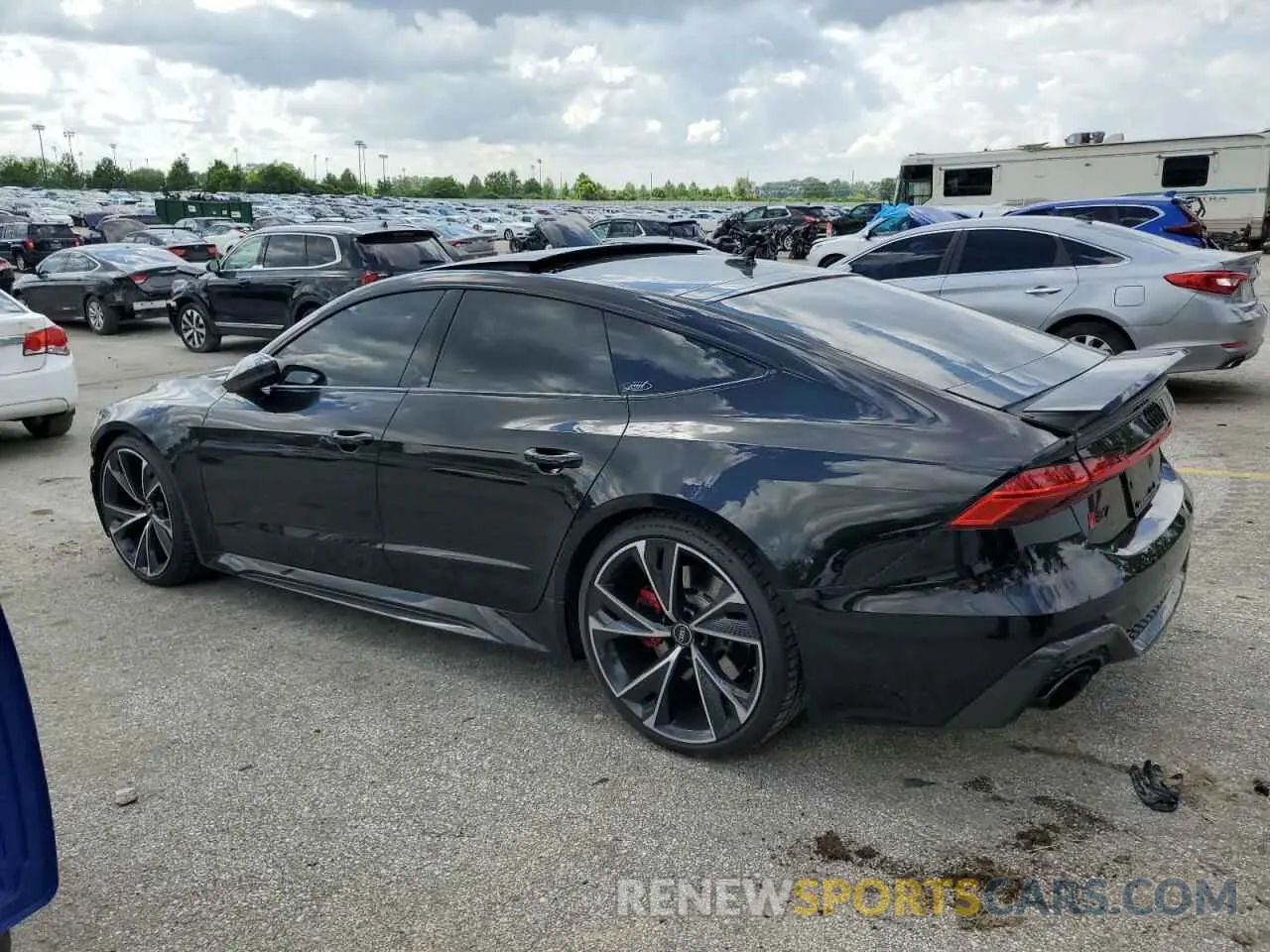 2 fotografías del automóvil dañado WUAPCBF27NN905150 AUDI S7/RS7 2022