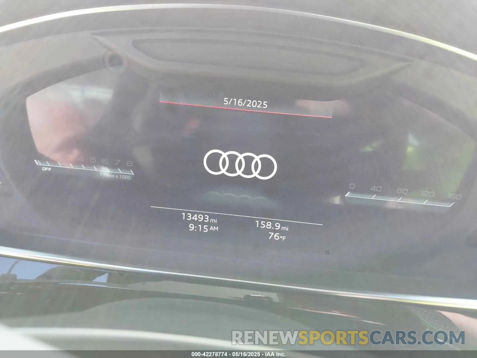 7 fotografías del automóvil dañado WAULSAF81PN011643 AUDI S8 2023