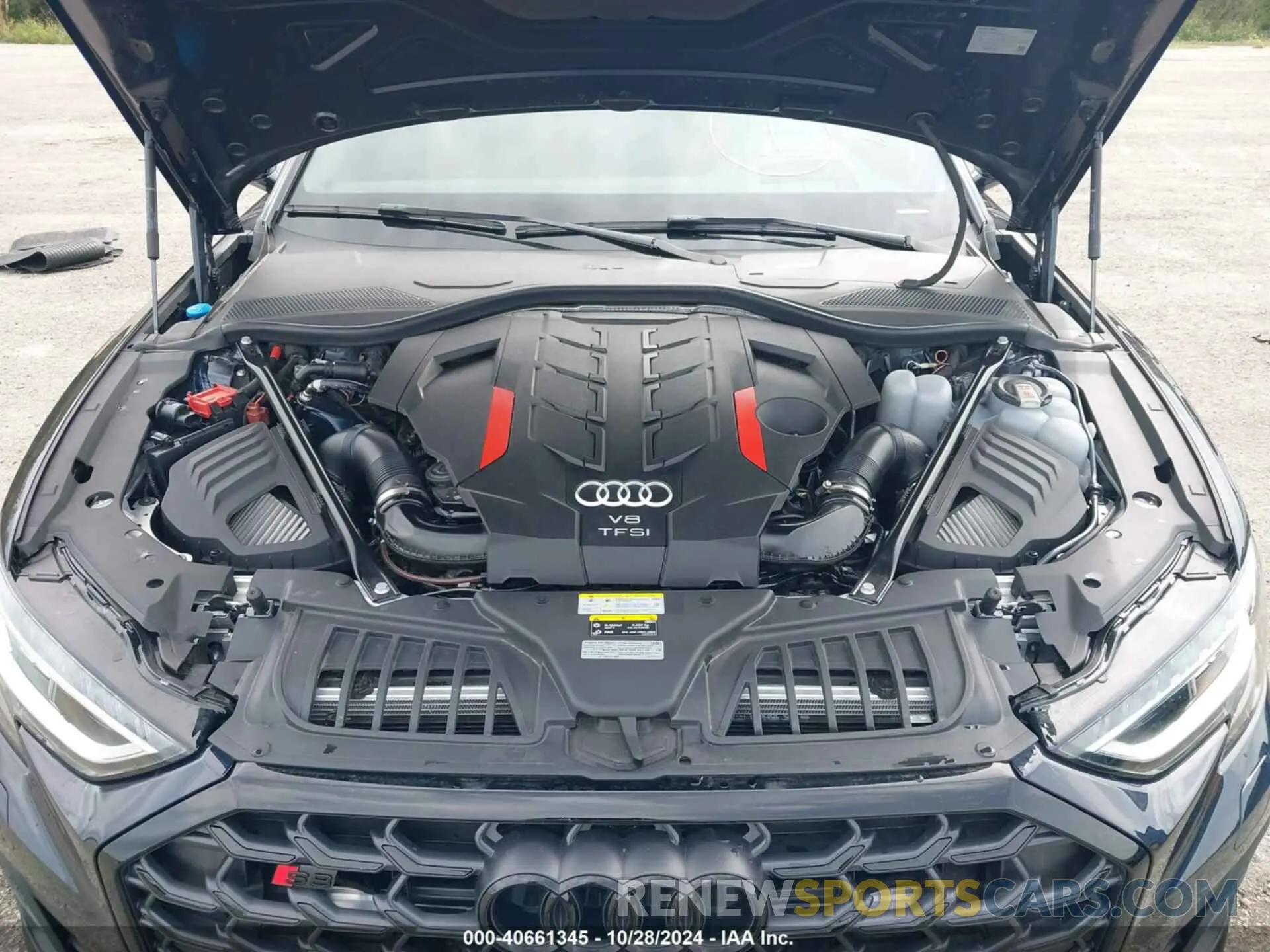 10 fotografías del automóvil dañado WAULSAF81PN013456 AUDI S8 2023