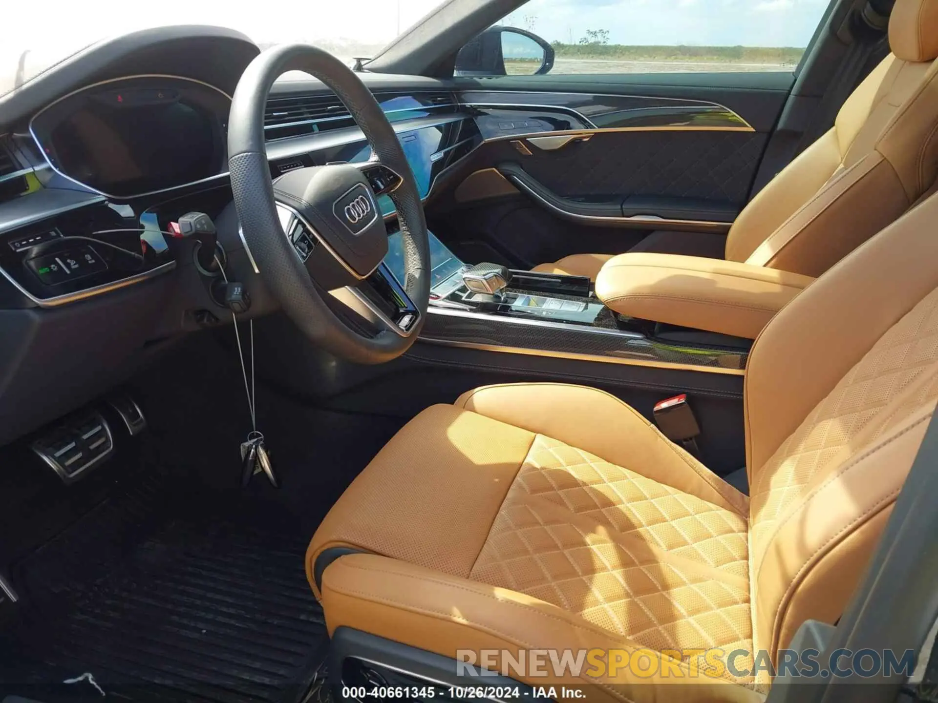 13 fotografías del automóvil dañado WAULSAF81PN013456 AUDI S8 2023