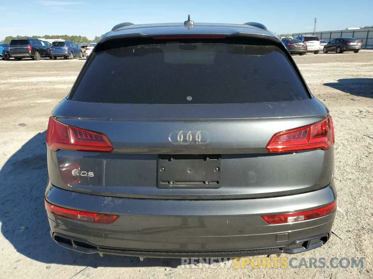 6 fotografías del automóvil dañado WA1B4AFY0K2053783 AUDI SQ5 2019