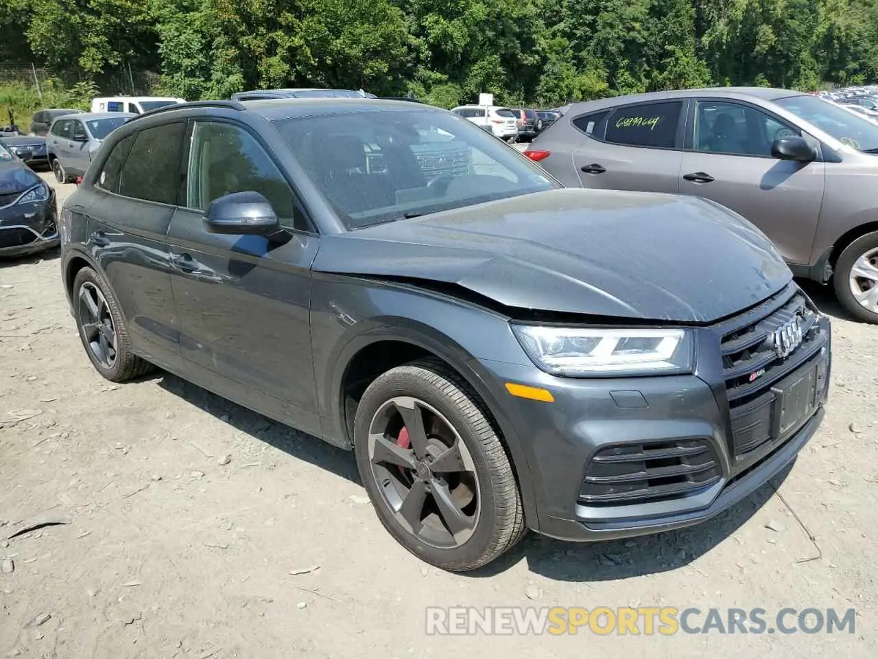 4 fotografías del automóvil dañado WA1B4AFY2K2029341 AUDI SQ5 2019