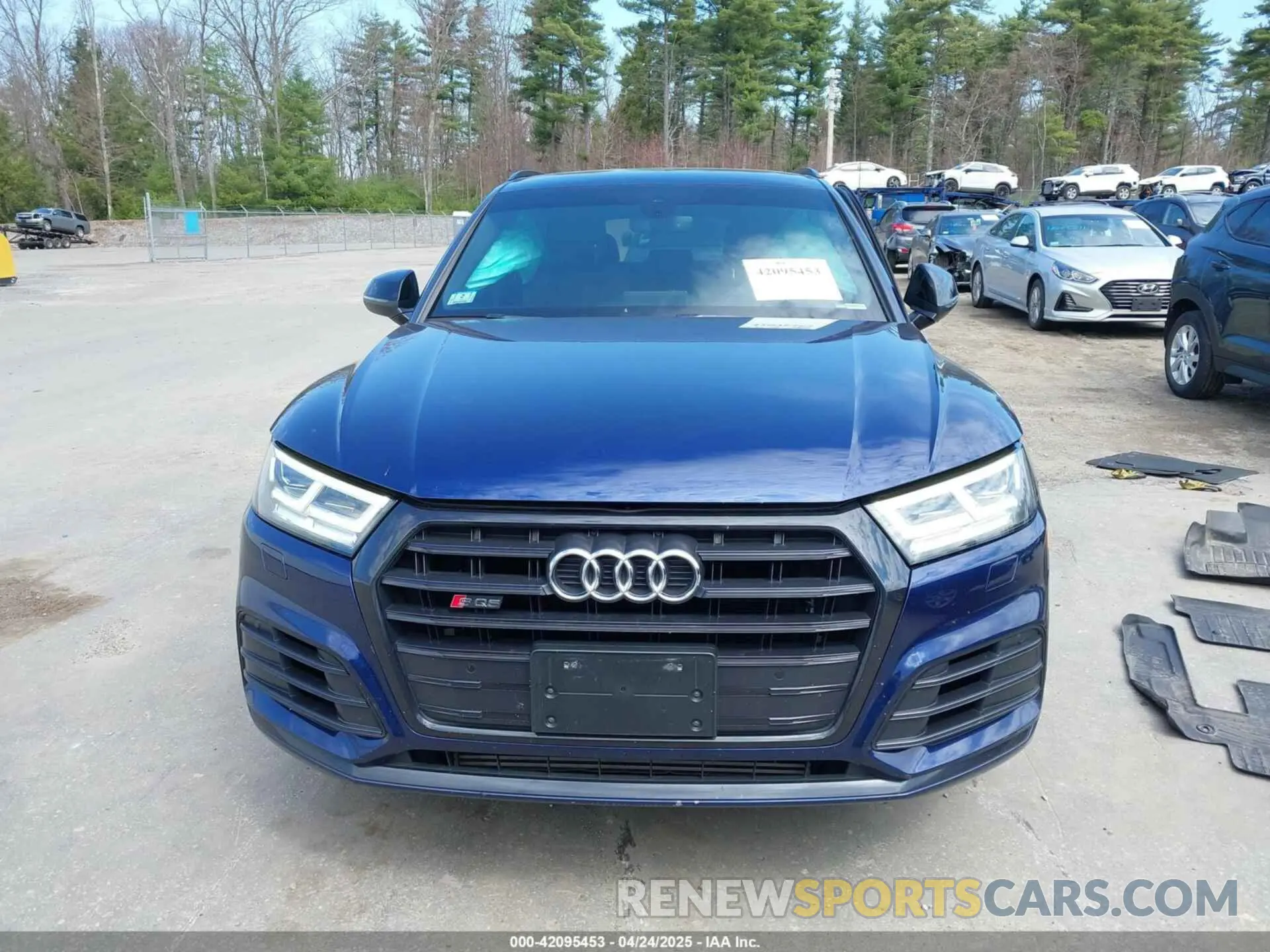 12 fotografías del automóvil dañado WA1B4AFY7K2091687 AUDI SQ5 2019