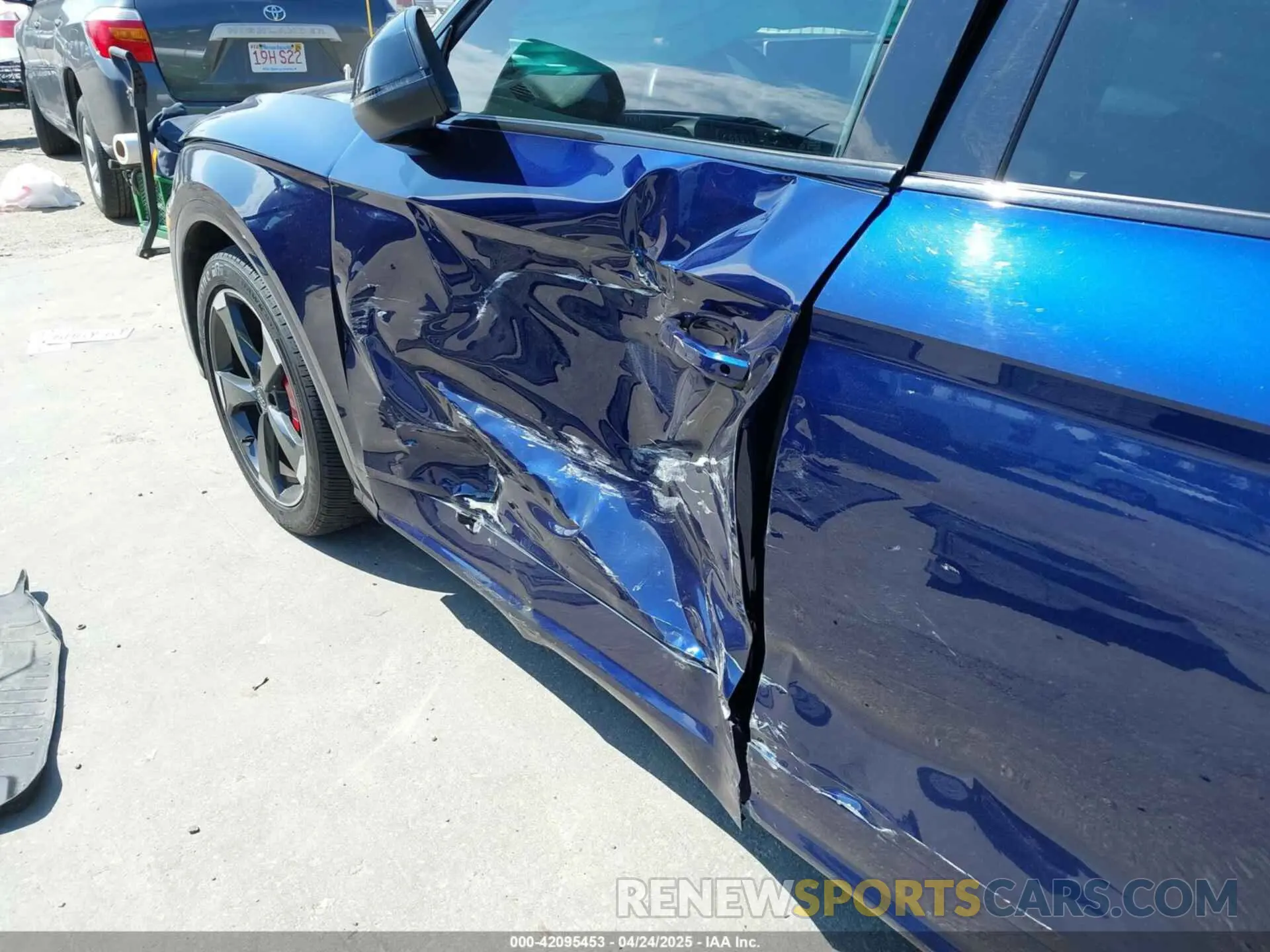 19 fotografías del automóvil dañado WA1B4AFY7K2091687 AUDI SQ5 2019