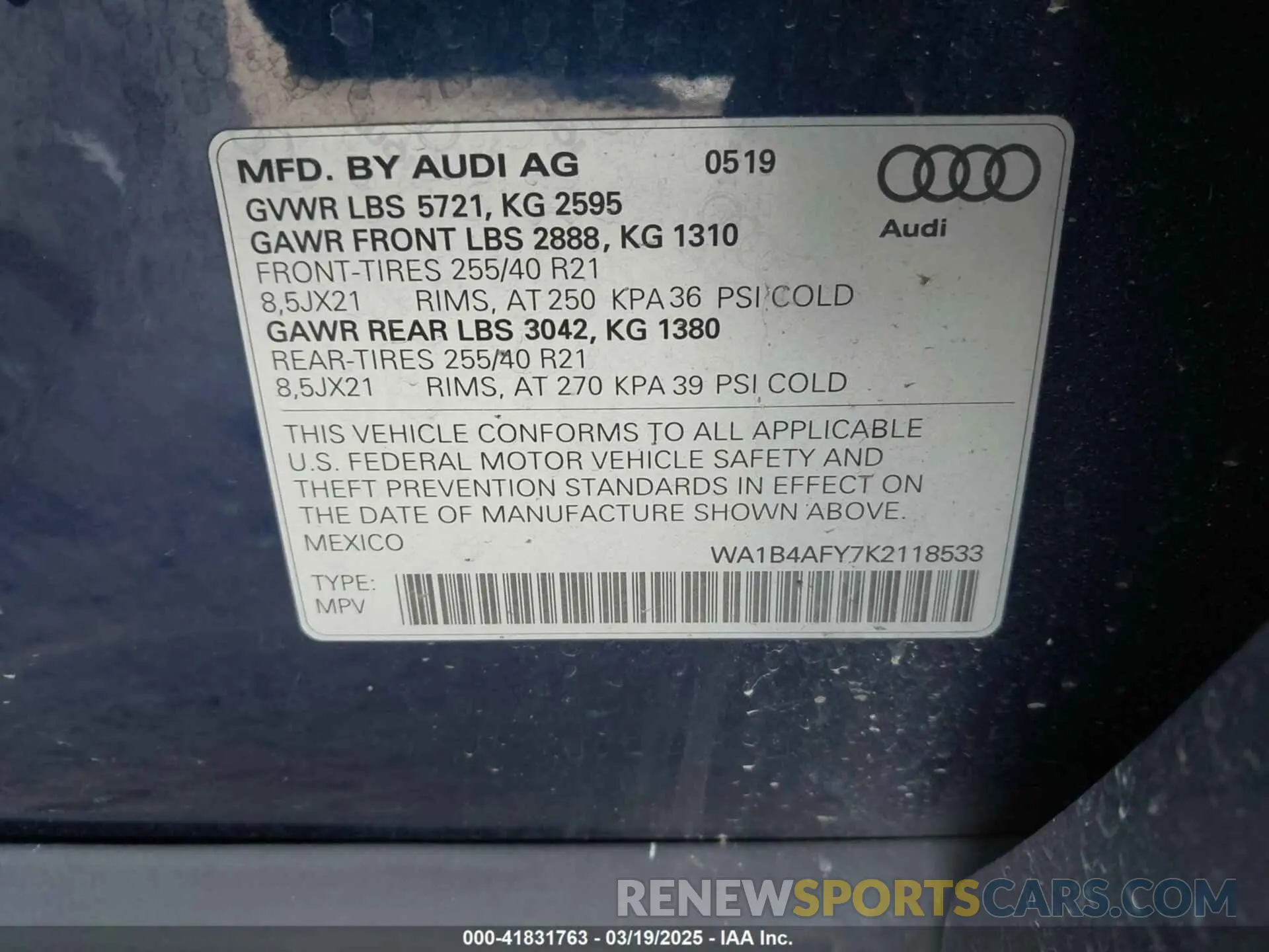 9 fotografías del automóvil dañado WA1B4AFY7K2118533 AUDI SQ5 2019