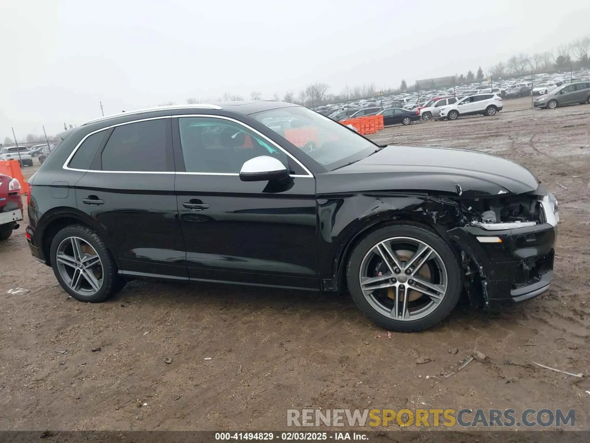 14 fotografías del automóvil dañado WA1B4AFY8K2001737 AUDI SQ5 2019
