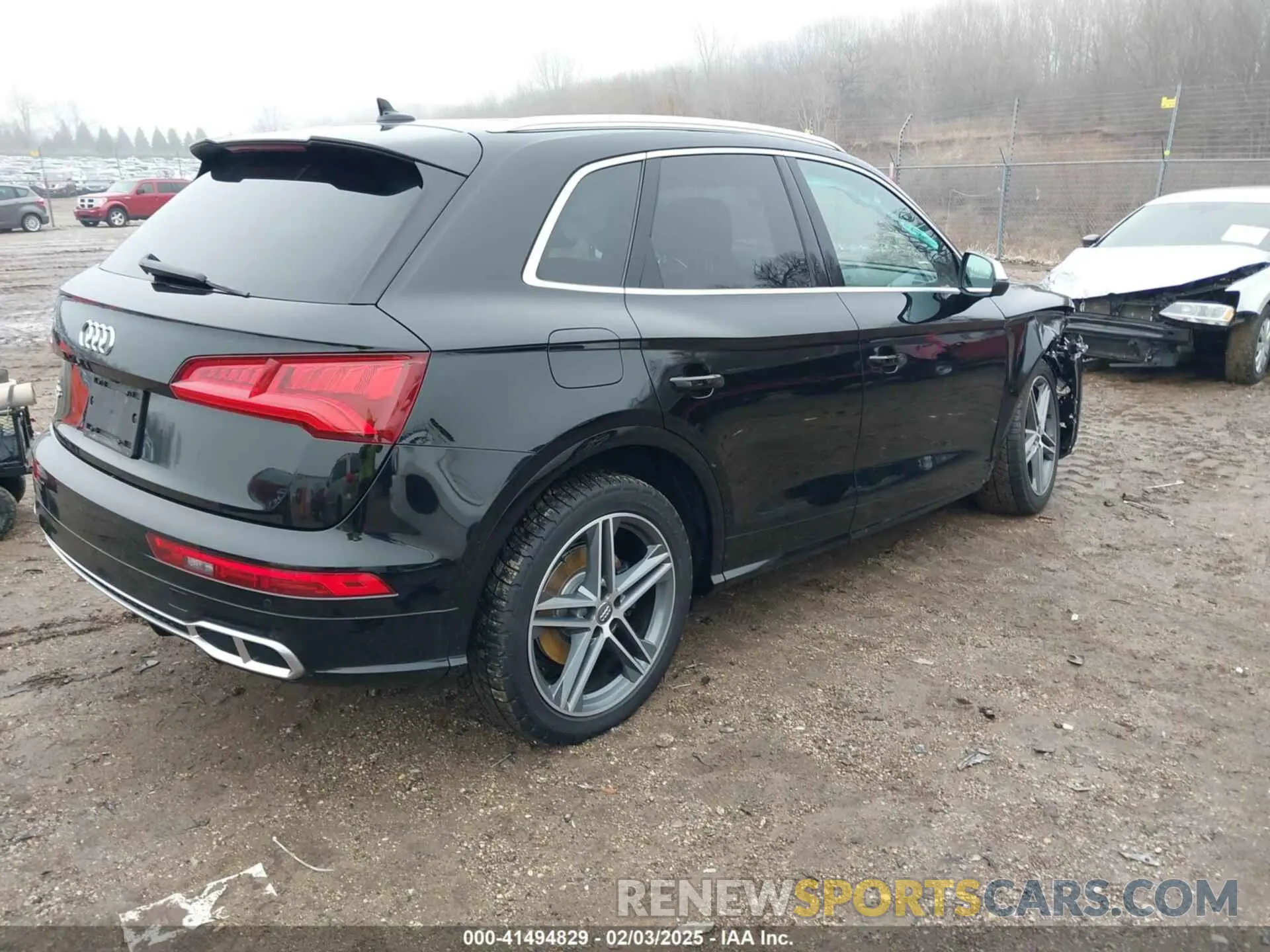 4 fotografías del automóvil dañado WA1B4AFY8K2001737 AUDI SQ5 2019