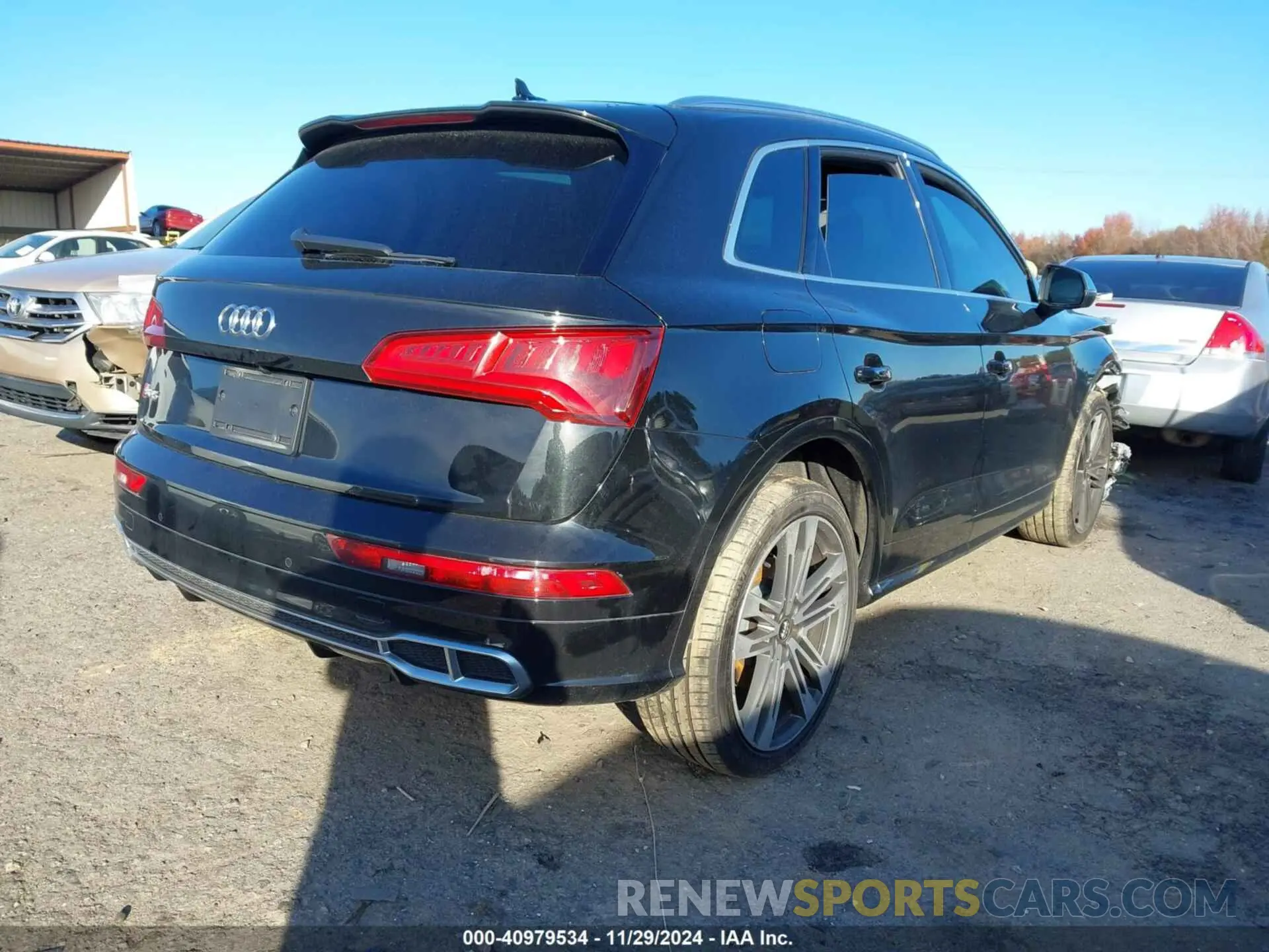 4 fotografías del automóvil dañado WA1B4AFYXK2018006 AUDI SQ5 2019