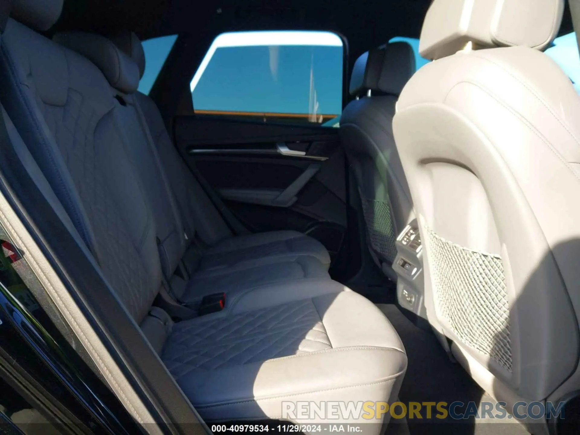 8 fotografías del automóvil dañado WA1B4AFYXK2018006 AUDI SQ5 2019