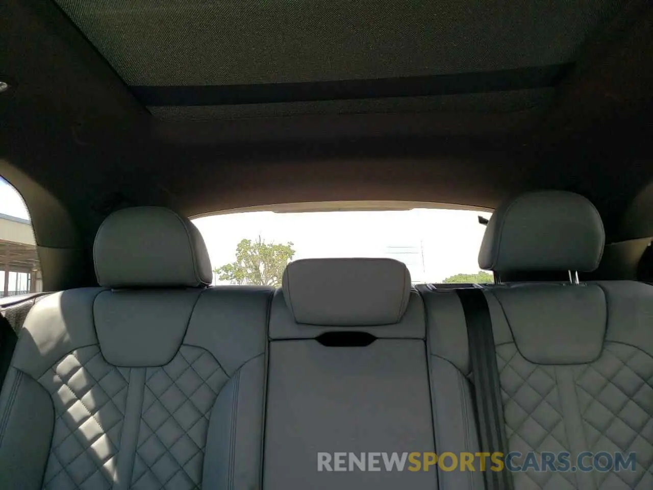 10 fotografías del automóvil dañado WA1B4BFY6K2089998 AUDI SQ5 2019