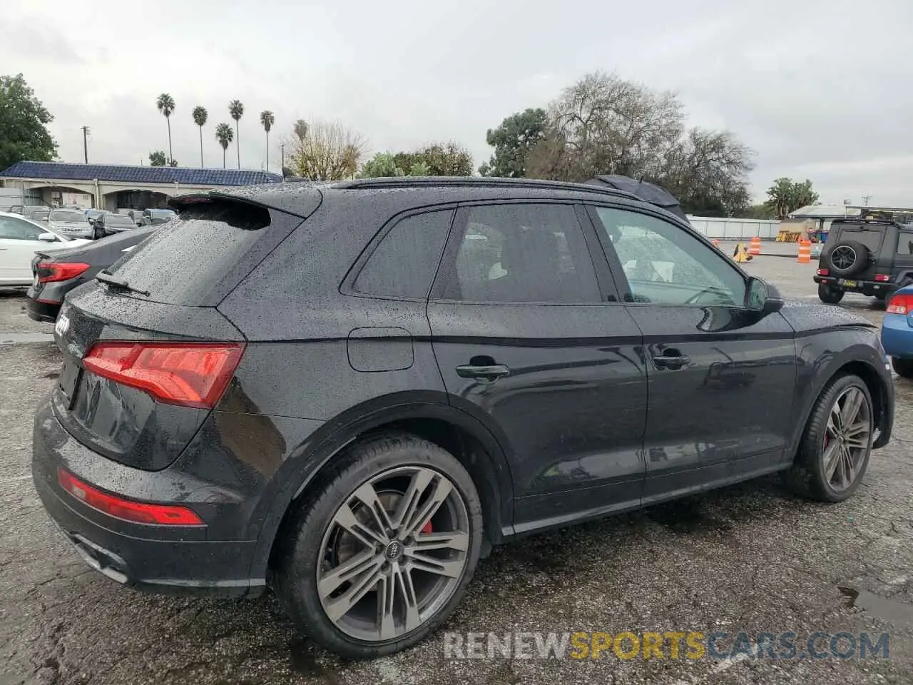 3 fotografías del automóvil dañado WA1C4AFY0K2041072 AUDI SQ5 2019