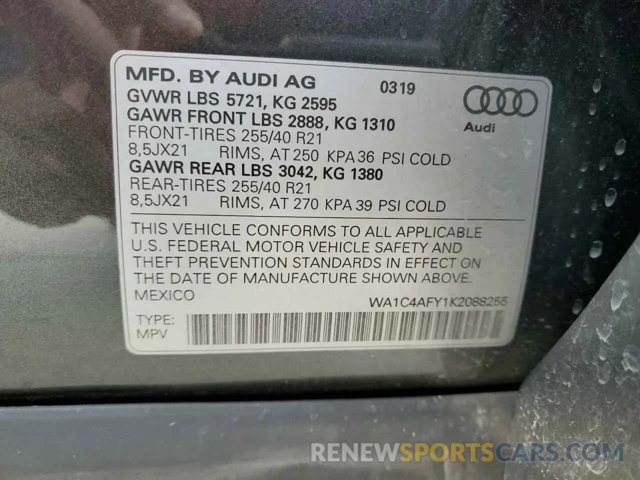 13 fotografías del automóvil dañado WA1C4AFY1K2088255 AUDI SQ5 2019