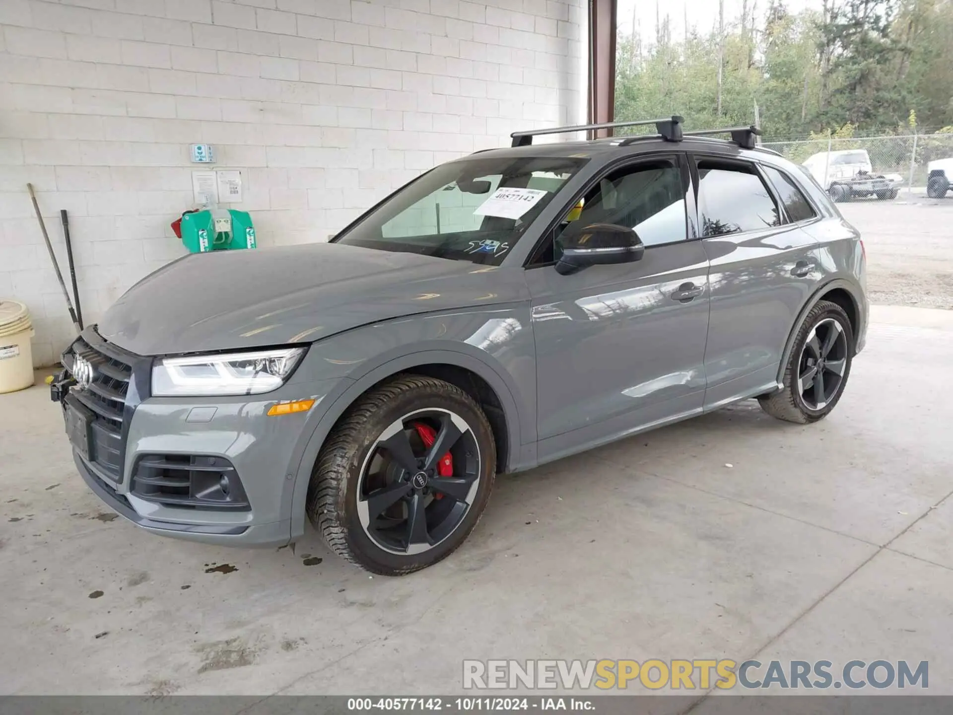 2 fotografías del automóvil dañado WA1C4AFY2K2005545 AUDI SQ5 2019