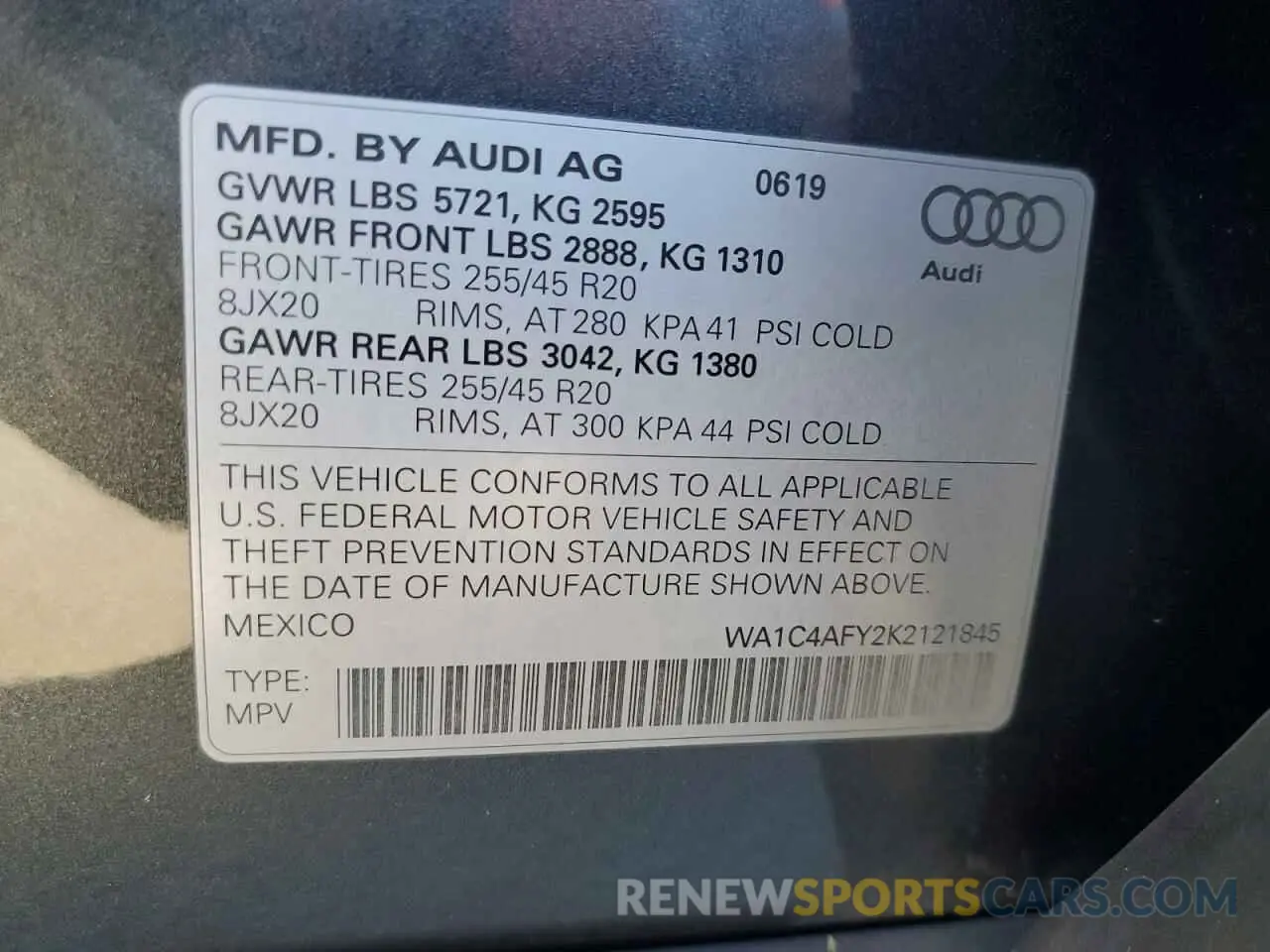 10 fotografías del automóvil dañado WA1C4AFY2K2121845 AUDI SQ5 2019